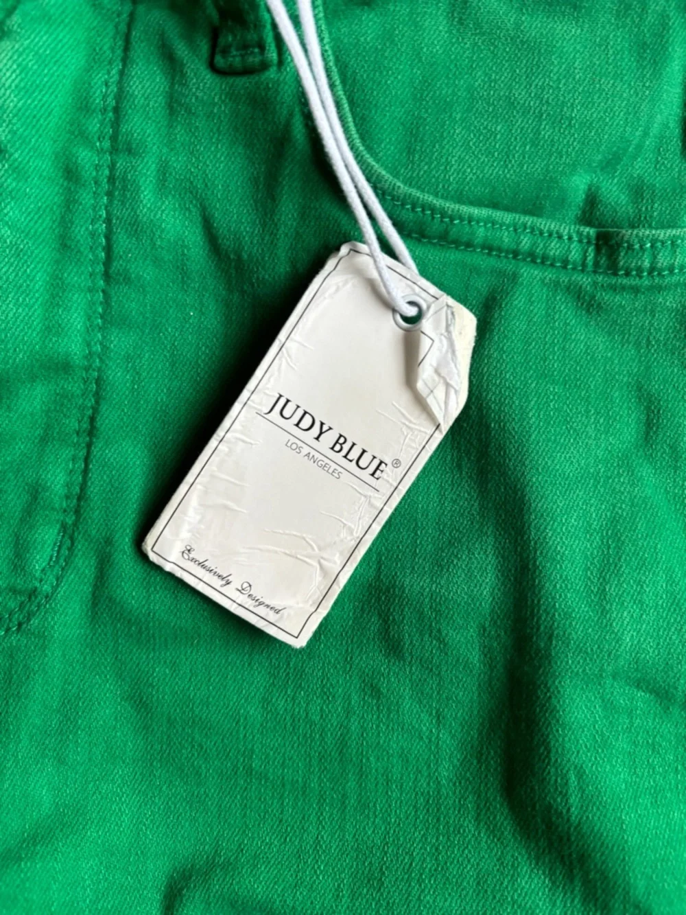 Judy Blue garment dyed Kelly green Jean shorts large new NWT - Picture 3 of 6